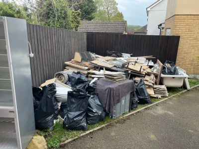Mixed waste heap ready for pickup